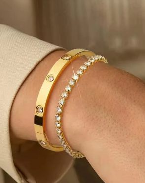 Dazzling Crystal Bracelet Set-1